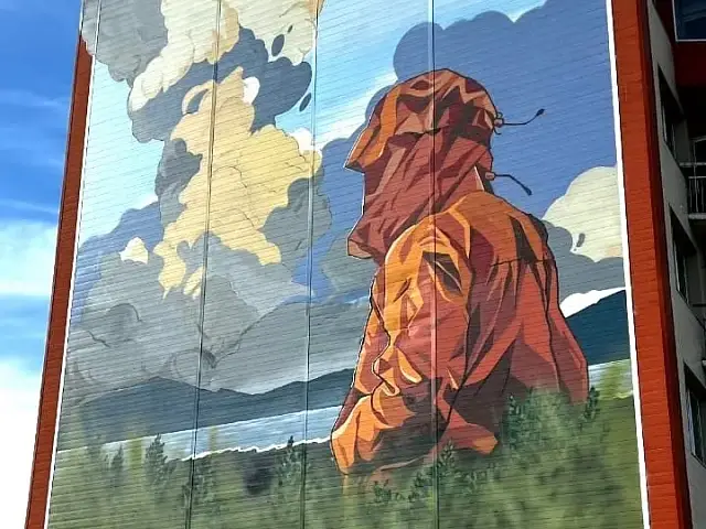 Mural "Take Care of Your Family" Wins Avacha Street Art Festival in Petropavlovsk
