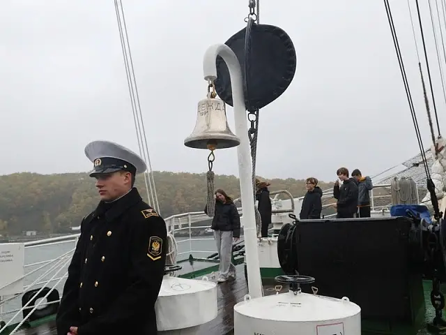 The sailing ship "Nadezhda" welcomes Kamchatka residents for an "Open Deck" event