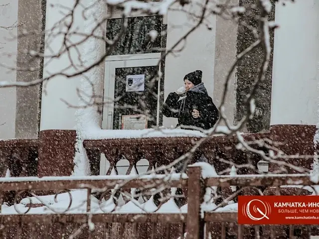 the beginning of winter in the snowiest city of Russia